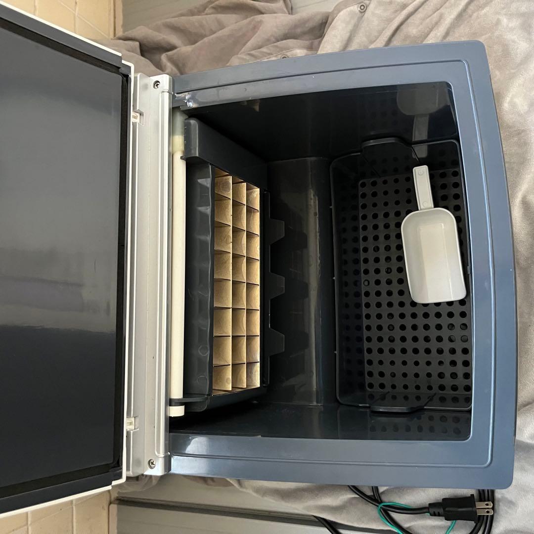 【動作確認済】高速製氷機 アイスメーカー 家庭用製氷機 小型製氷機 ZB-02