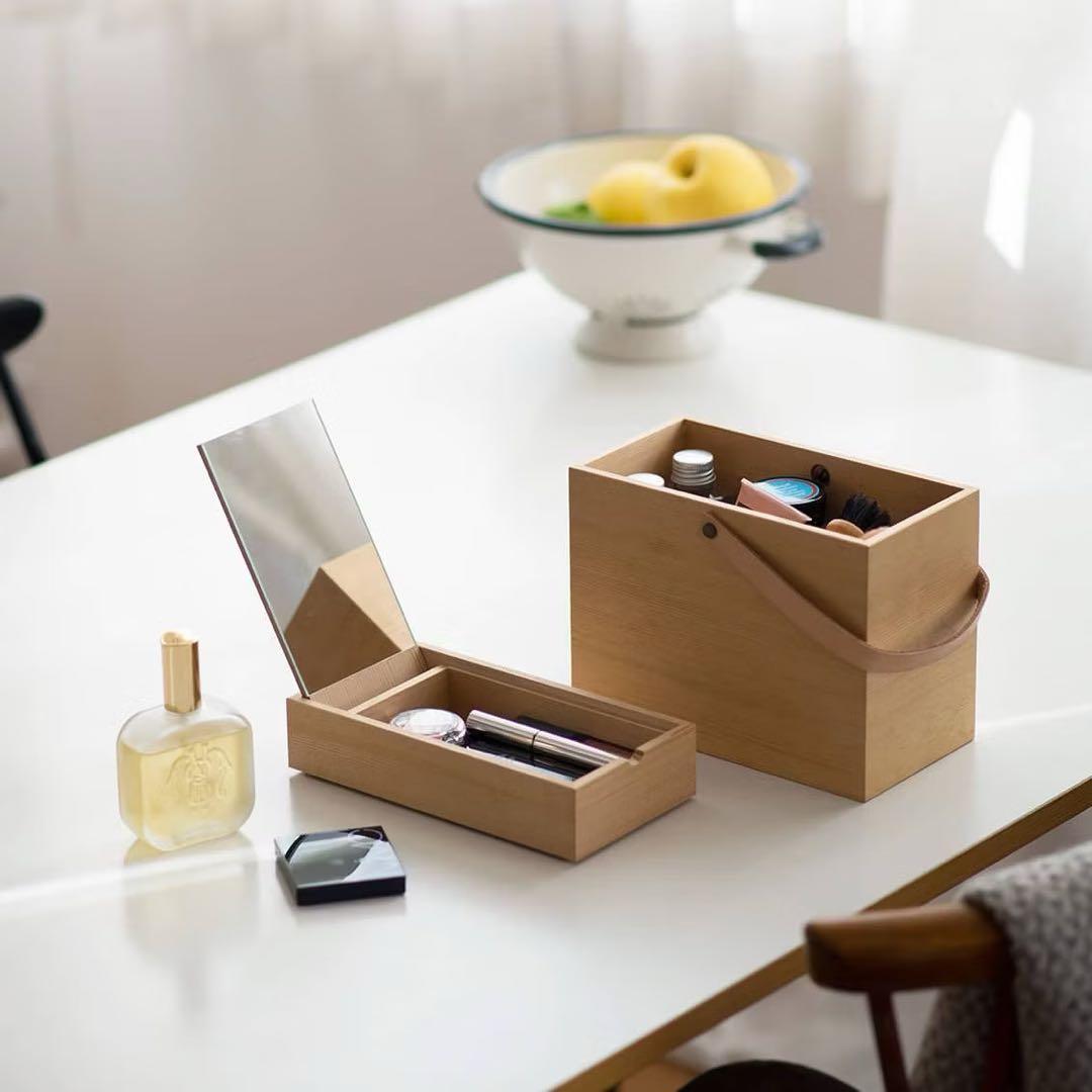 北欧暮らしの道具店　道具も暮らしも整うメイクボックス