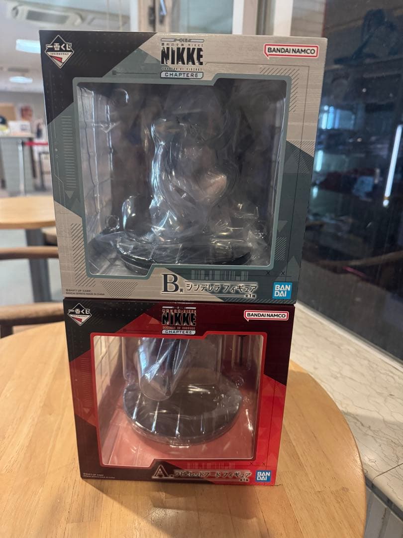 一番くじ　勝利の女神　NIKKE　A賞　ラピ:レッドフード　B賞　シンデレラ