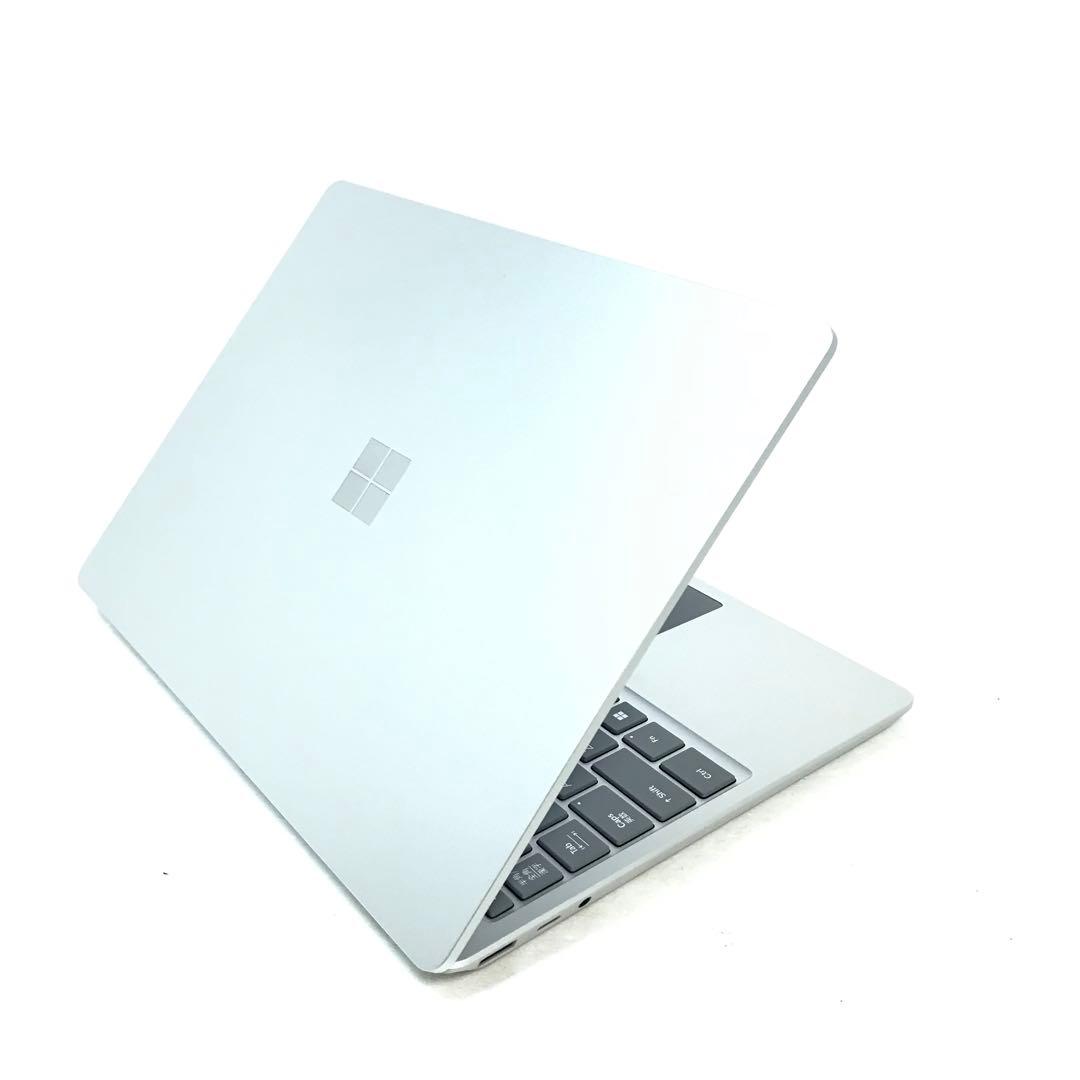 【準新品】Surface Laptop Go3 8G/128G Office