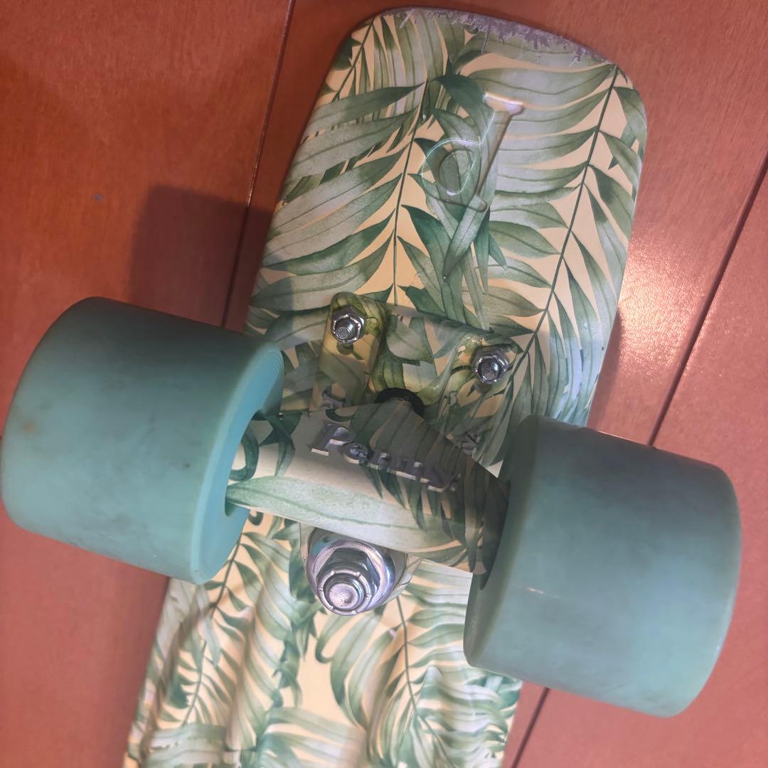 ペニー Penny Glow スケートボード 葉っぱ柄 スケボー 22インチ 緑
