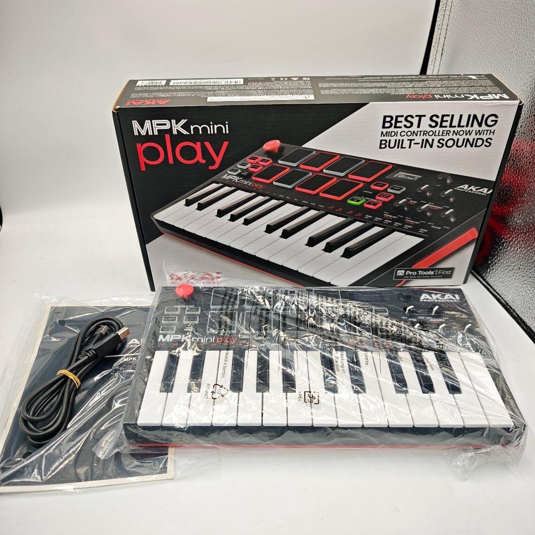 【美品】AKAI MIDIキーボード MPK mini play