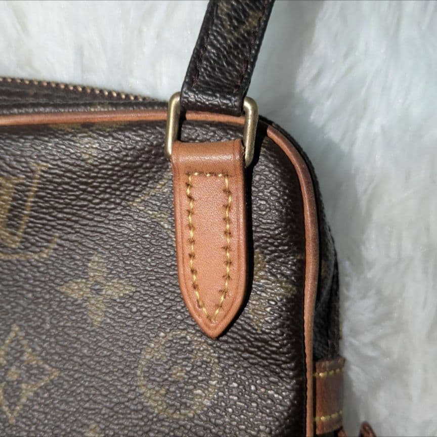 【訳あり】Louis Vuitton モノグラムショルダーバッグ