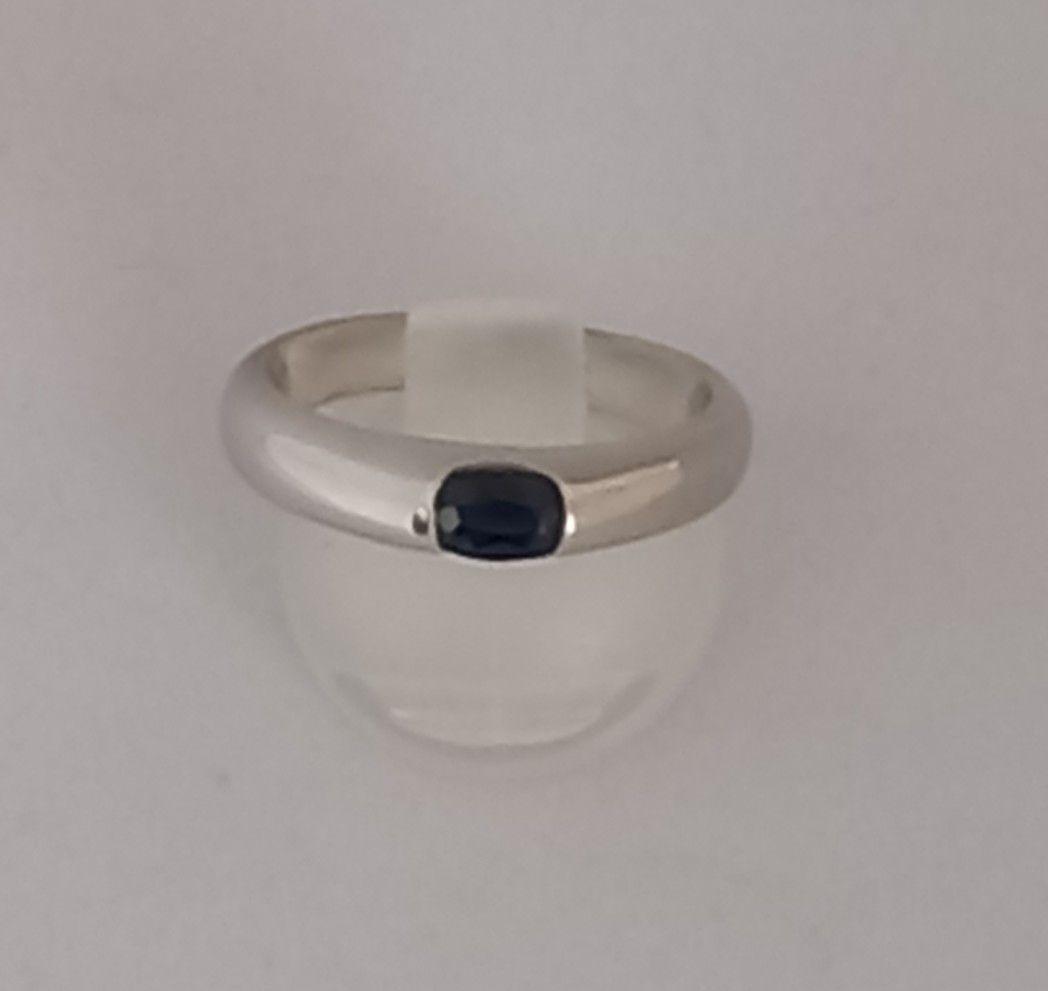 (4714)　Pt900　 0.73　リング　指輪　石付　１０ｇ　19号