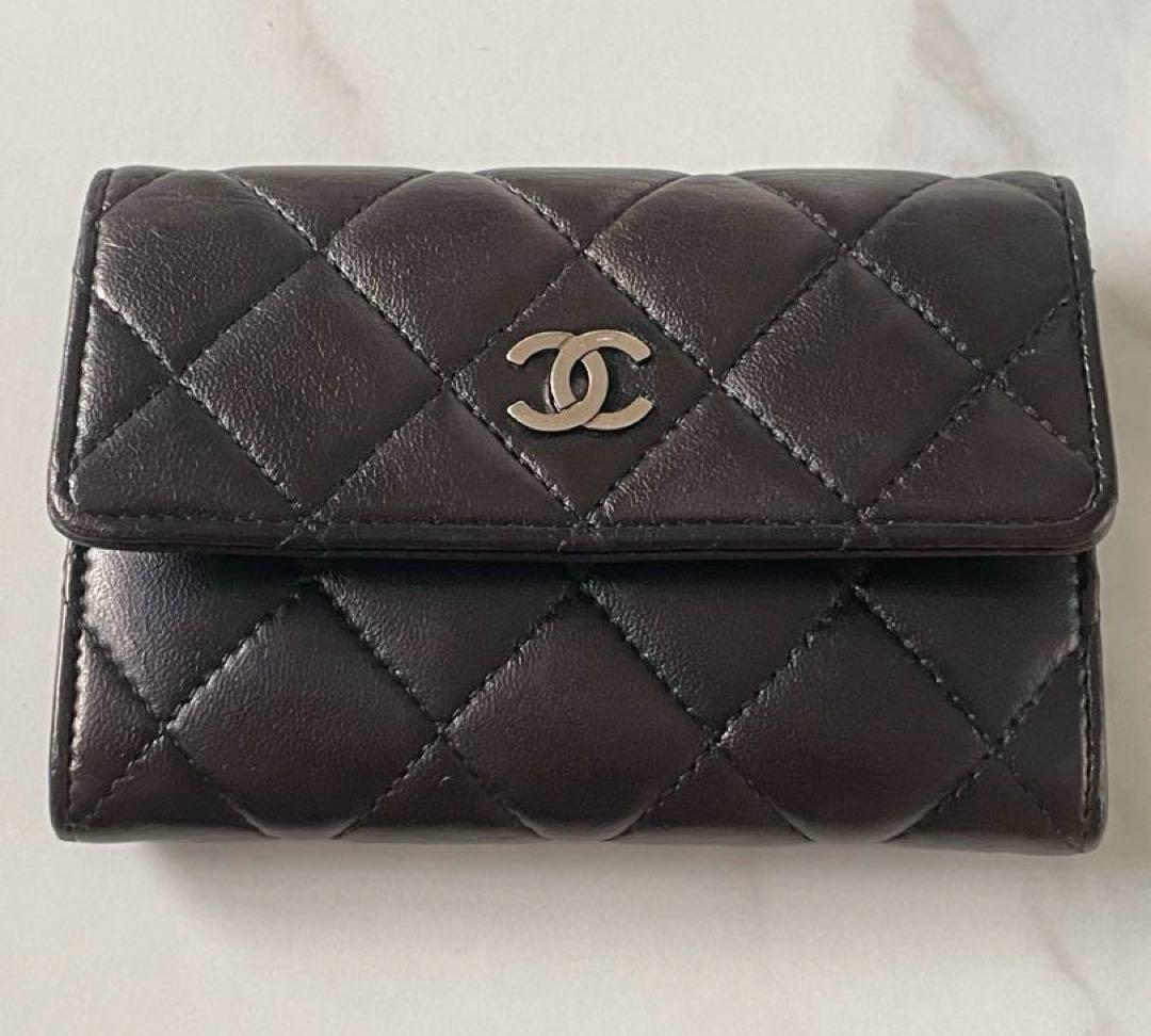 CHANEL シャネル ブラック キルティング ケース