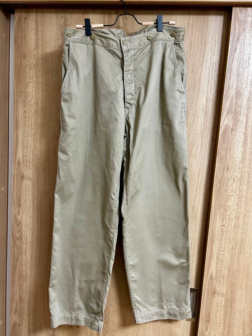 comoli コットンチノ　パンツ　サイズ2 23AW