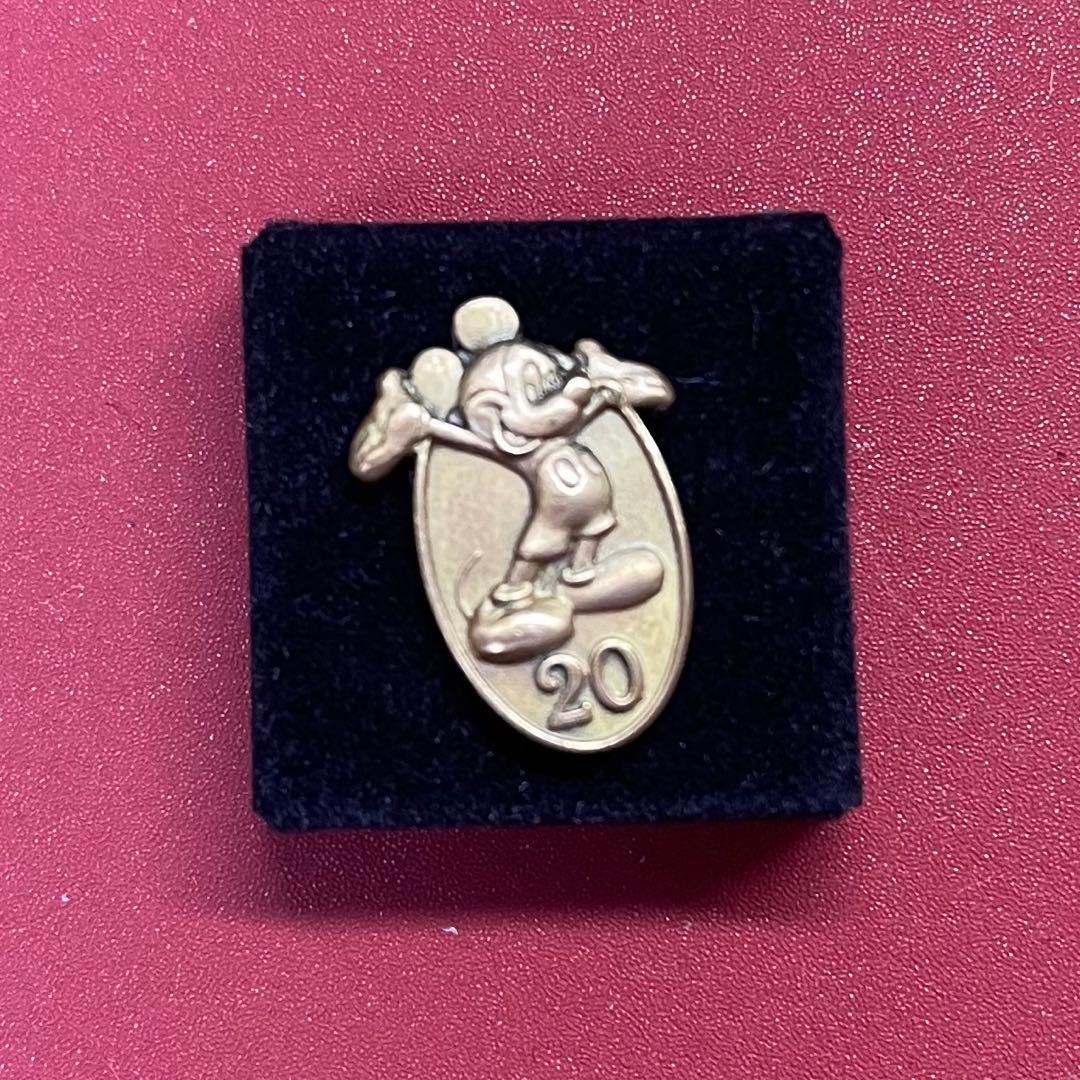 【非売品】ディズニー　勤続20年 キャストピン　アワードピン　ミッキーマウス　1