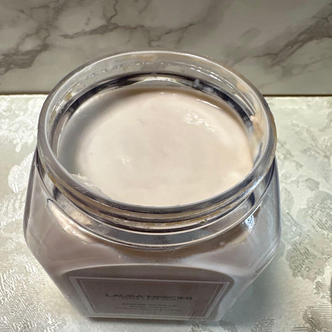 ローラメルシエ　ポイップトボディクリーム アンダーバニラ　340g