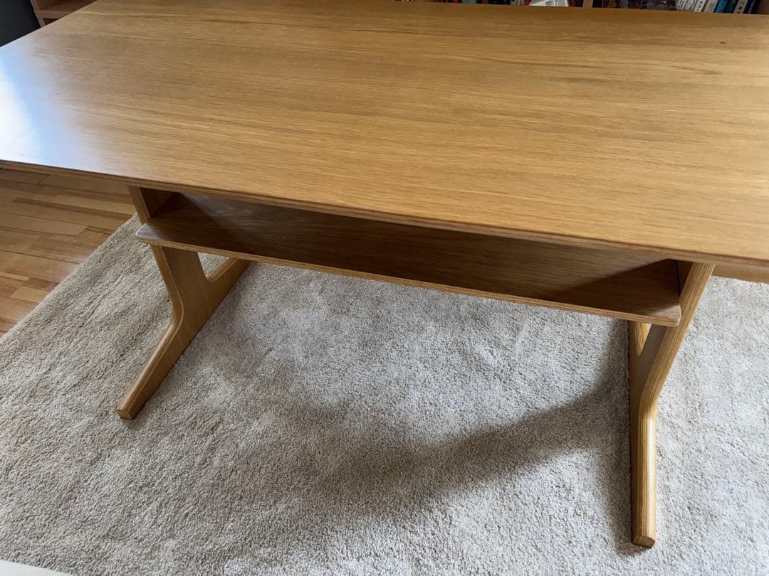 無印良品　リビングでもダイニングでもつかえるテーブル・２・オーク材