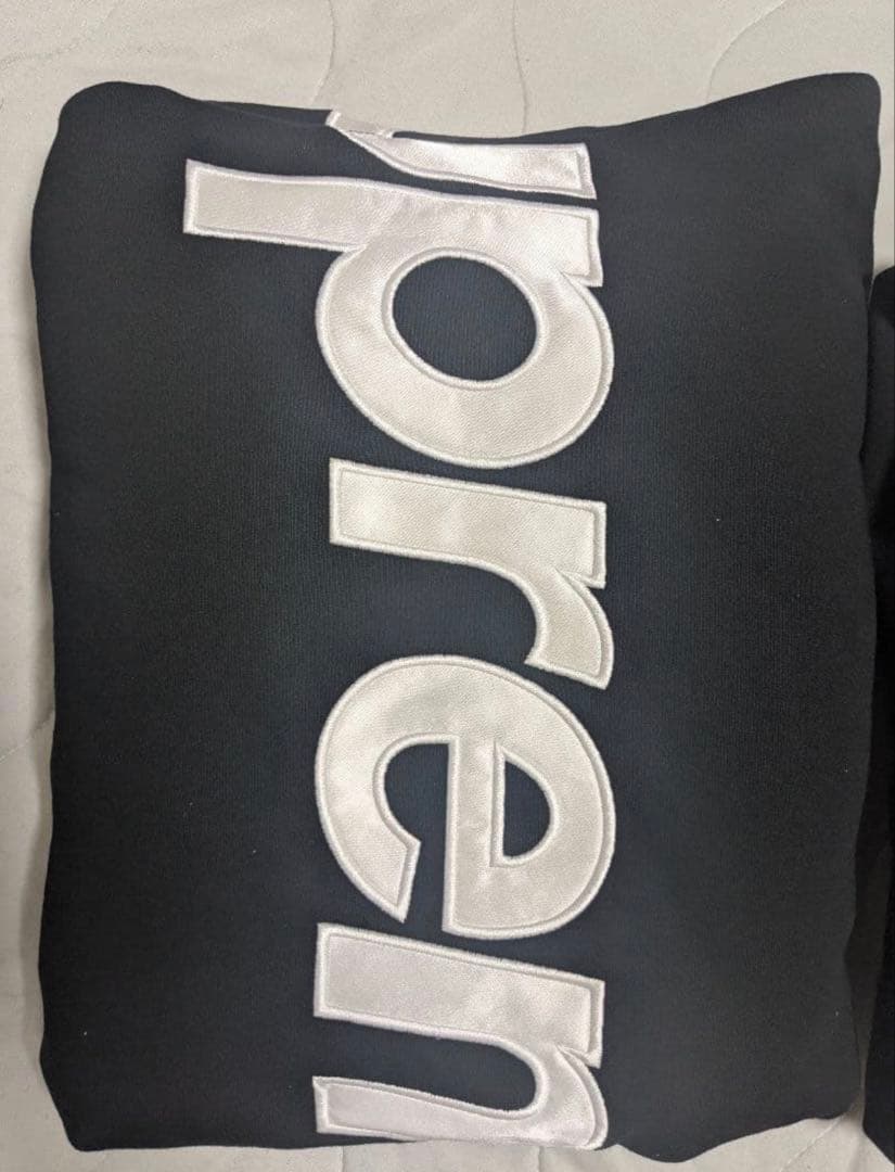 国内正規品　Supreme セットアップ　上下M