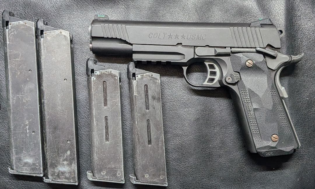 カスタムガバメント M45a1 専用アタッシュケース付き