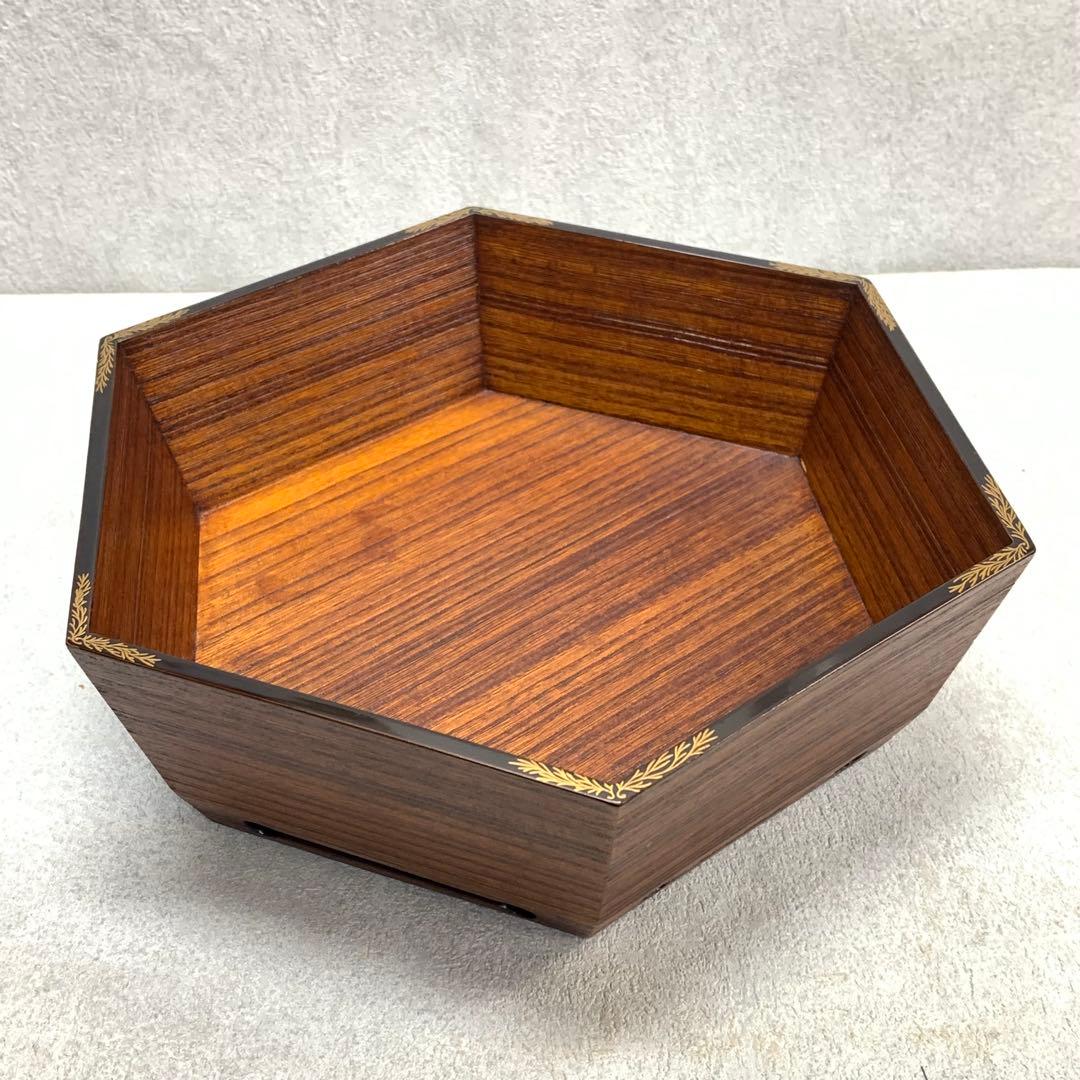 菓子器 堅地屋清兵衛 塗師 茶道具 茶の湯 木目 六角