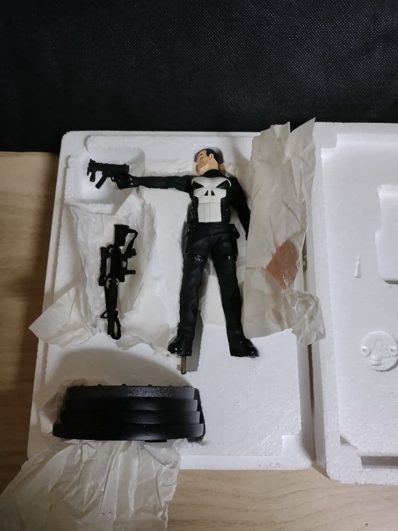 Marvel　パニッシャー　ミニ・スタチュー