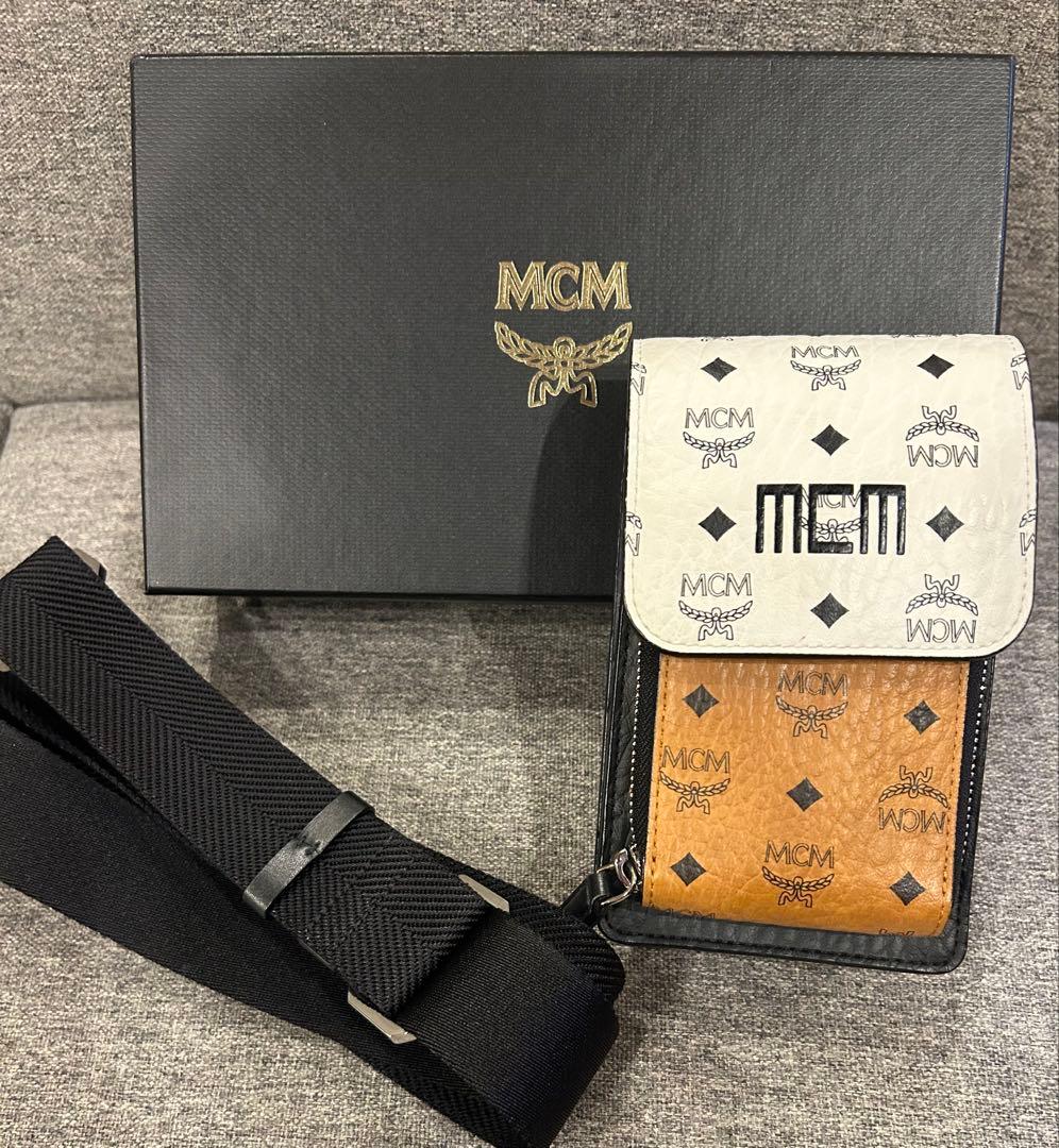 【美品】MCM エムシーエム ヴィセトス柄　マルチショルダーバッグ