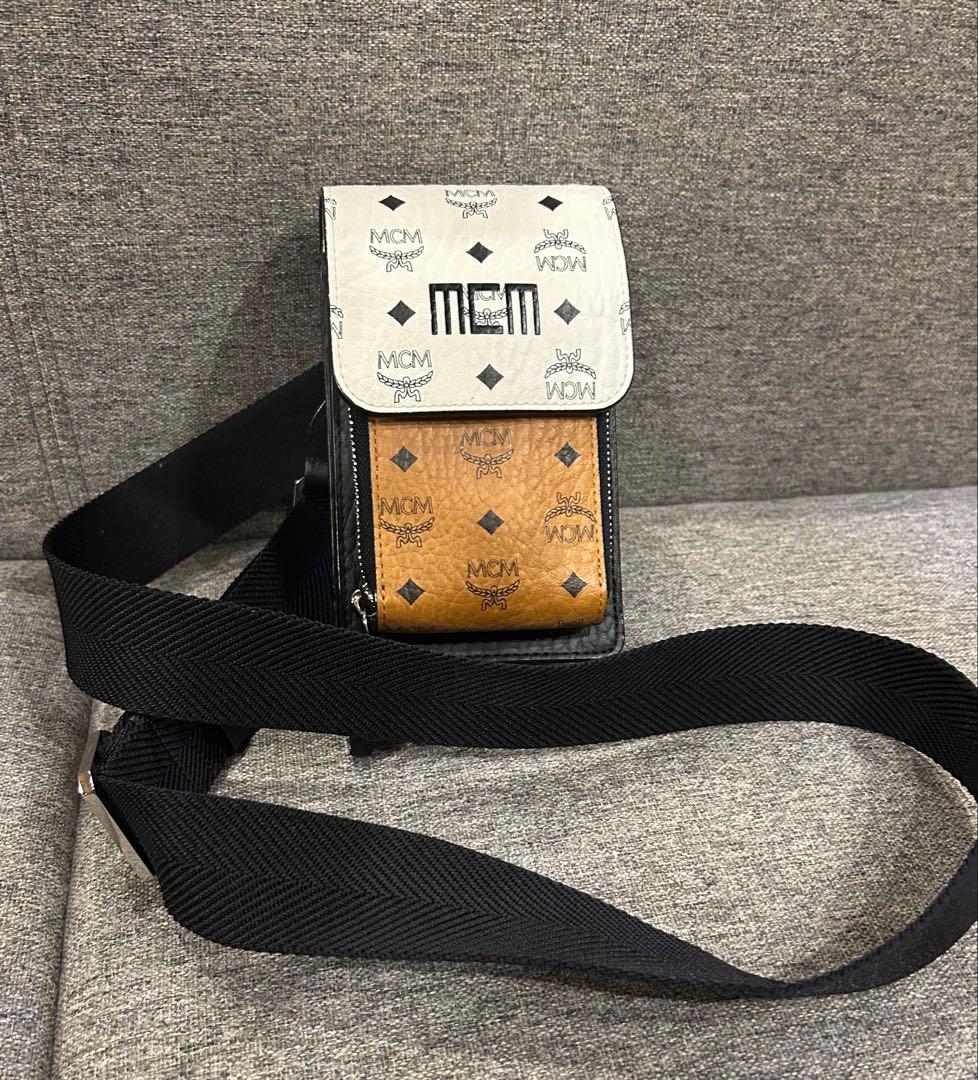【美品】MCM エムシーエム ヴィセトス柄　マルチショルダーバッグ
