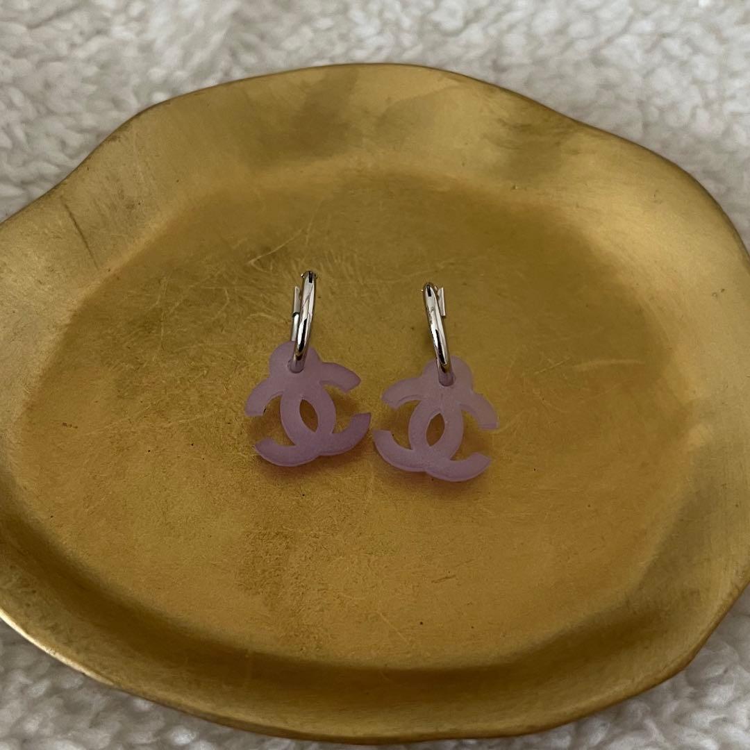 シャネル新品同様フープピアス