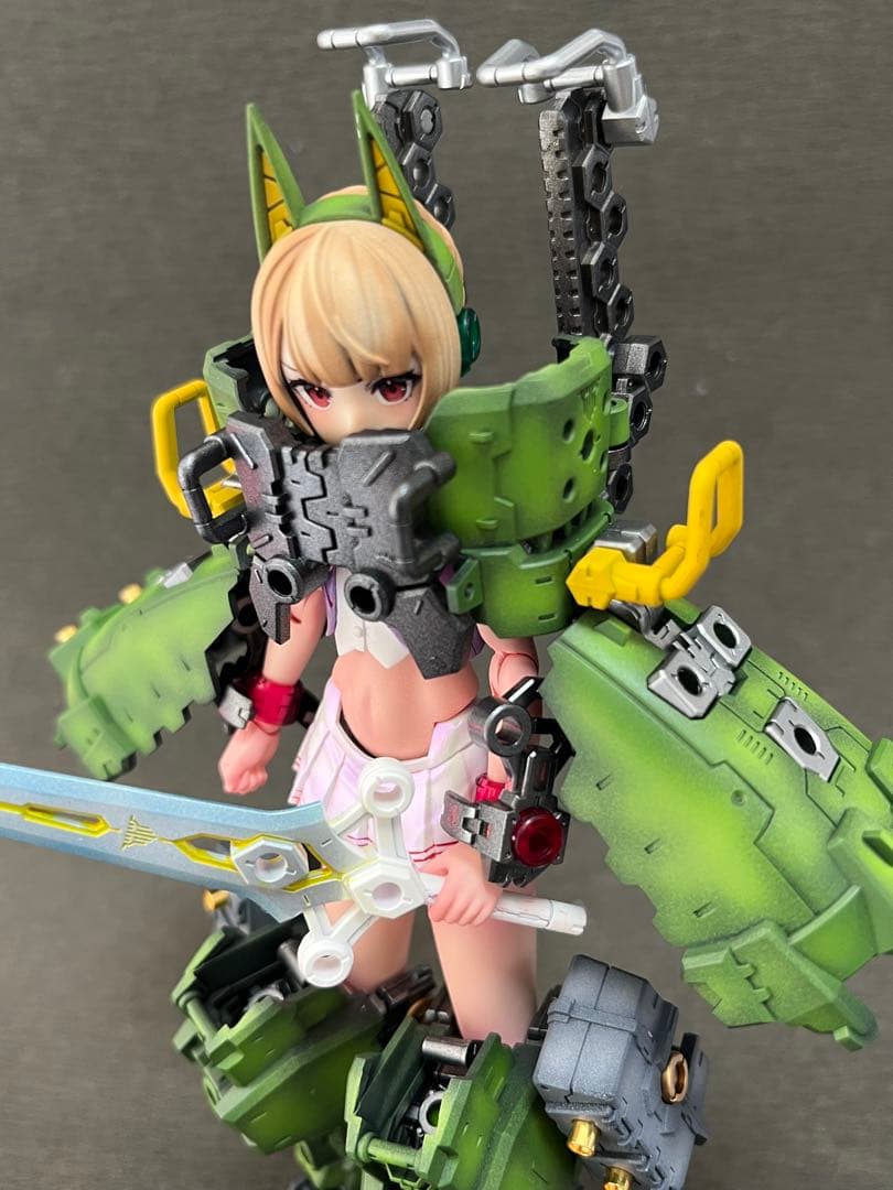 ト*ム様 メガミデバイス バスタードールナイトとタンク武装、ガレージキット胴体塗