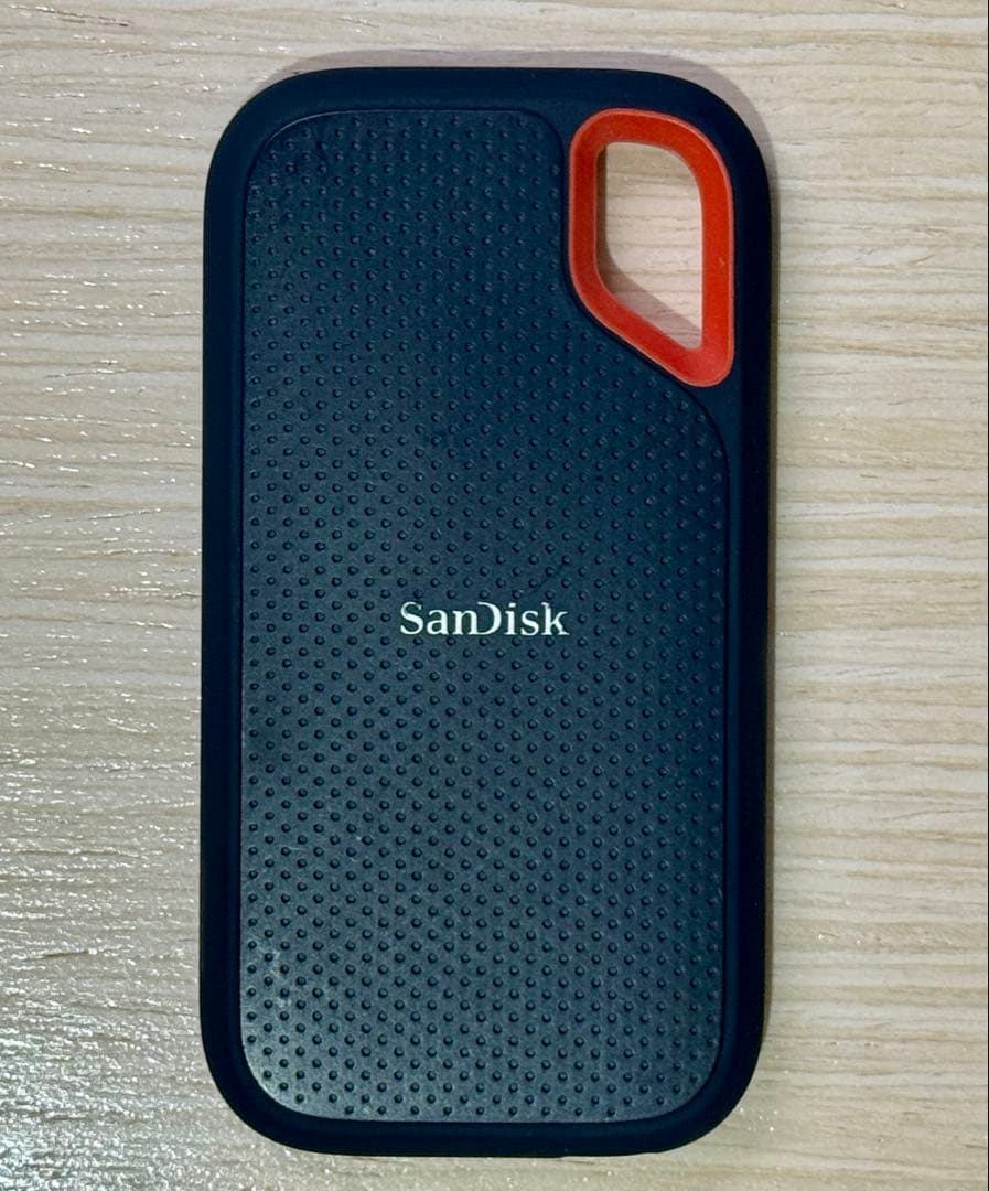 断*離様 SanDisk Extreme Portable SSD 2TB
