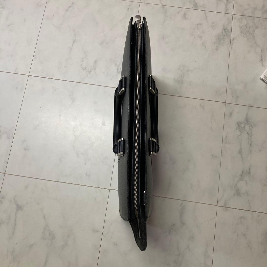 【美品】☆ルイヴィトン タイガ⭐︎