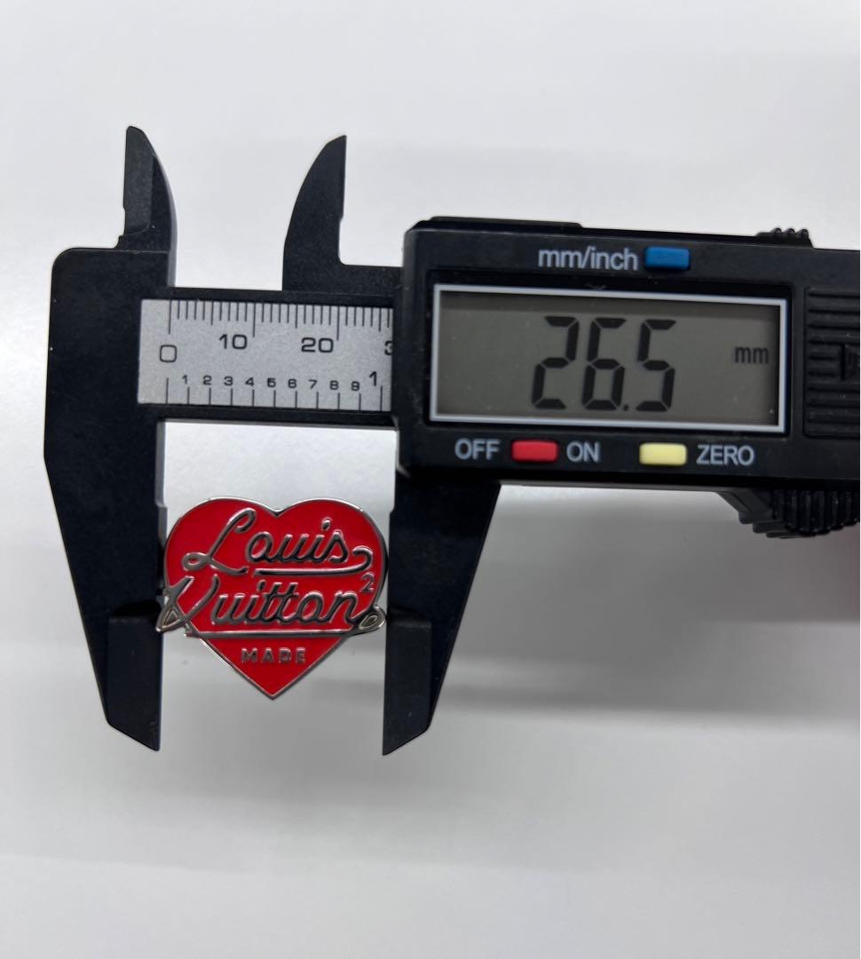 LOUIS VUITTON NIGOコラボハートブローチ