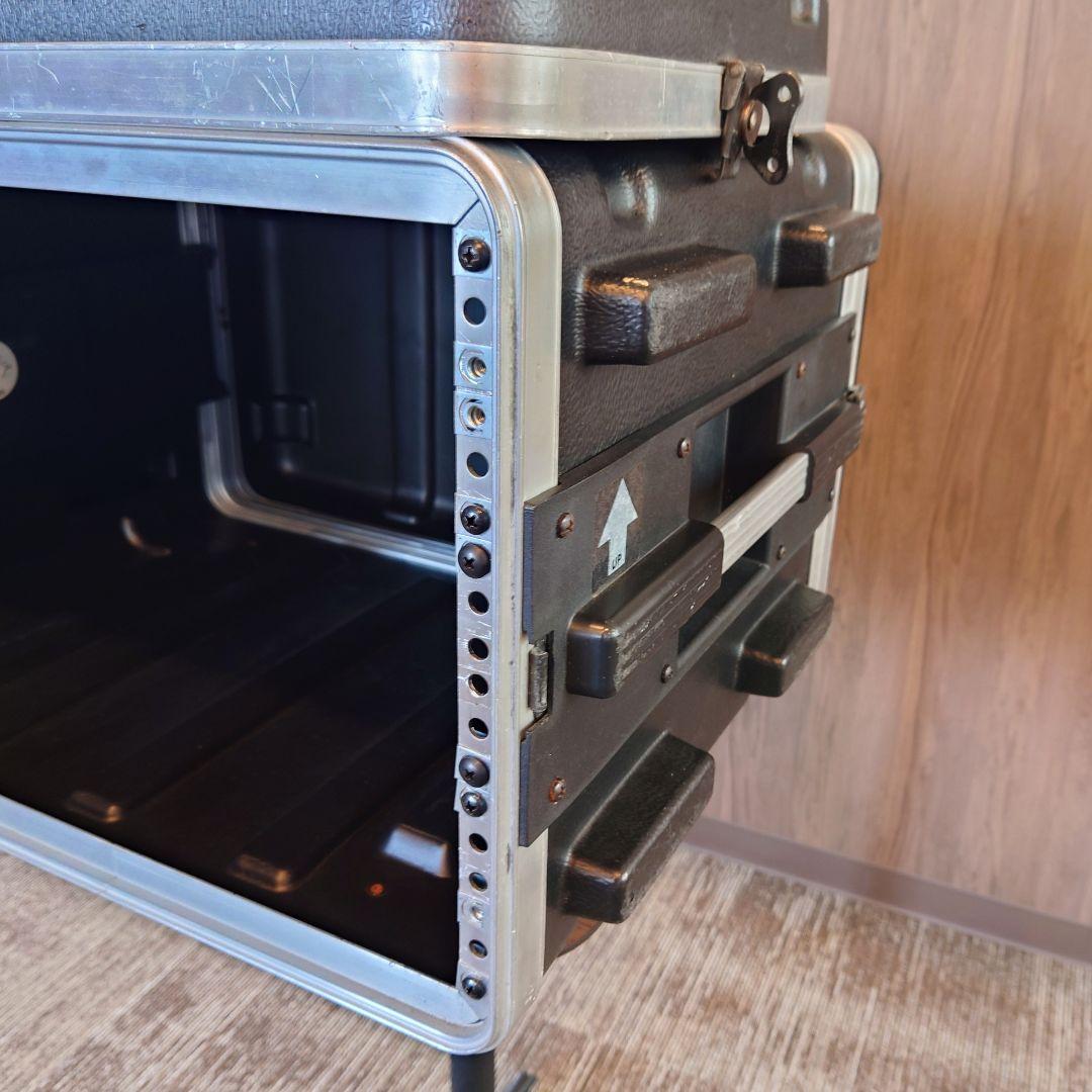 e*a様 SKB ラックケース 6U