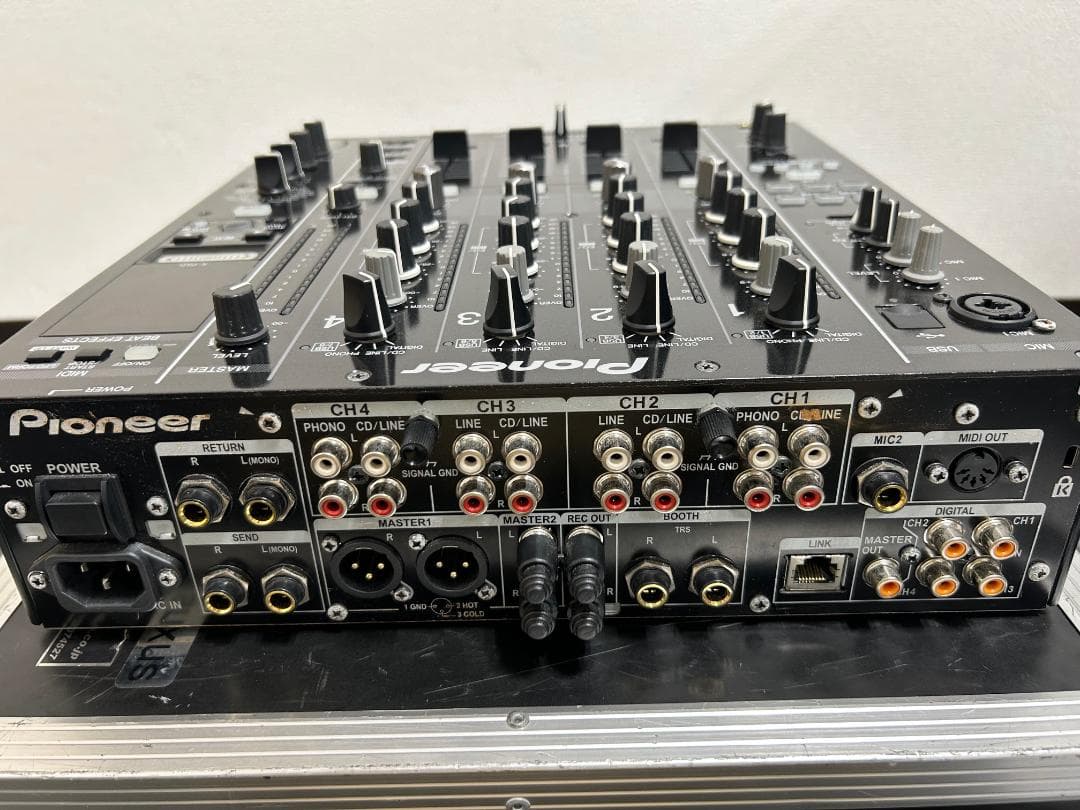 Pioneer DJM-900 nexus (ケース付き)