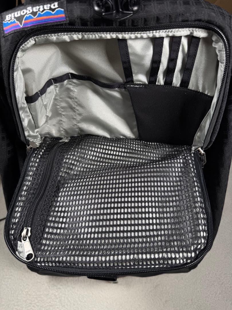 良品 パタゴニア オーバーヘッド・シェッド キャリーケース スーツケース 2輪