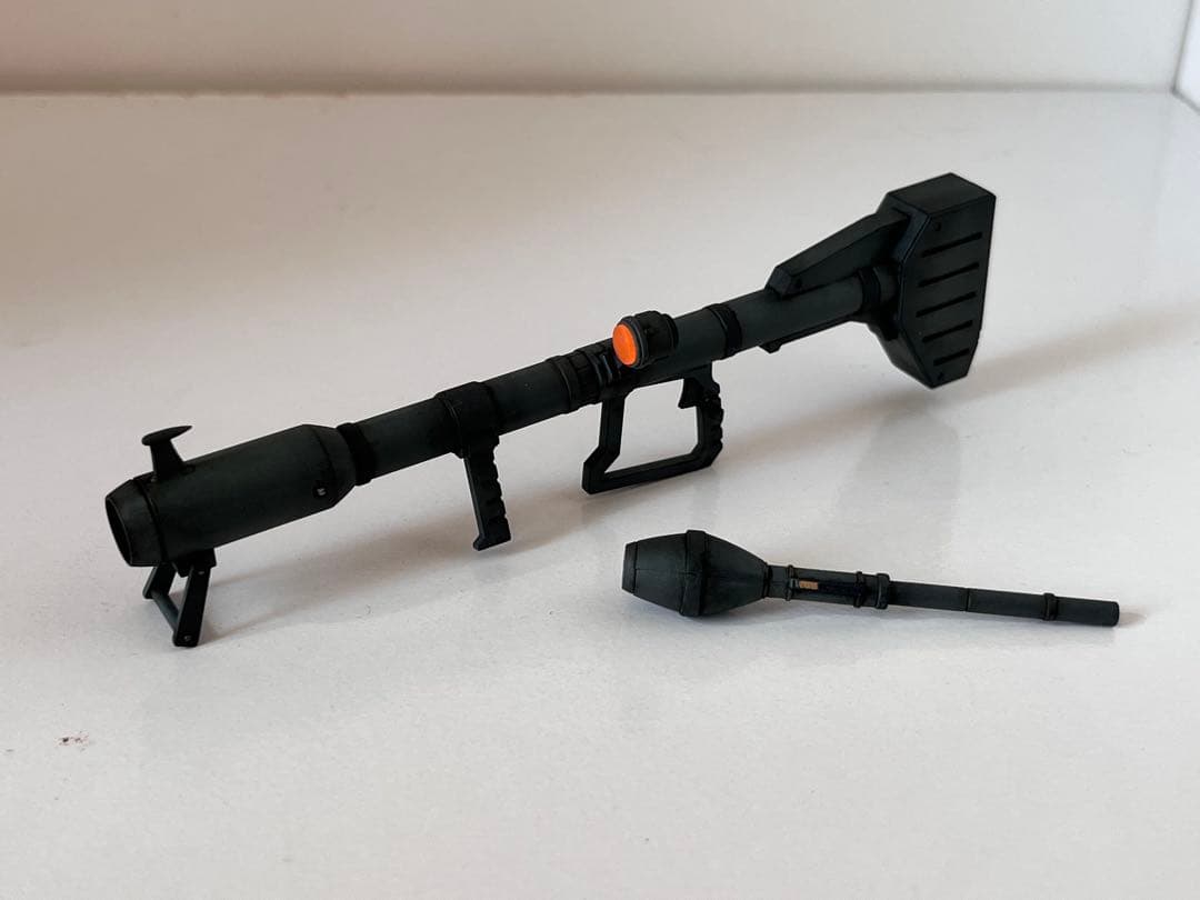 hg ガンプラ　サイコ・ザク　 ウェザリング　全塗装　完成品