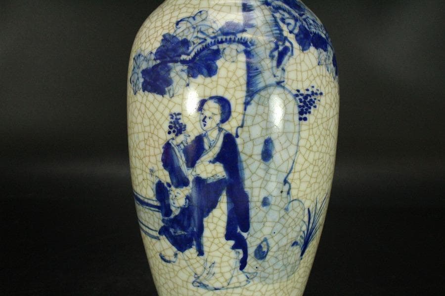 中国美術 青花 女人紋 瓶 高30.5cm(LC140)