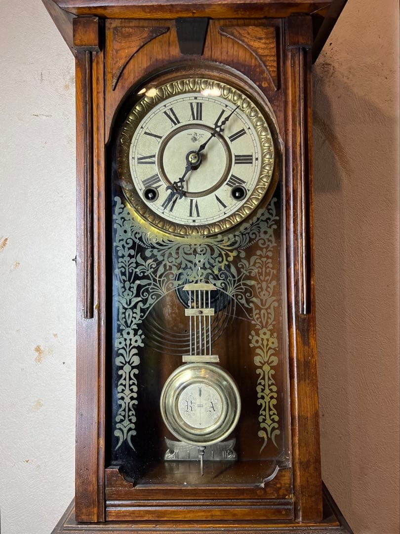 珍品　柱時計　装飾型　古時計　レトロ　ゼンマイ　ボンボン　アンティーク　振り子