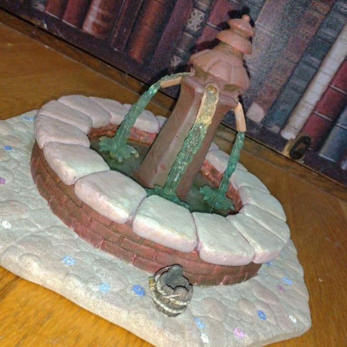 セール！ディズニークラシックコレクション　美女と野獣　噴水