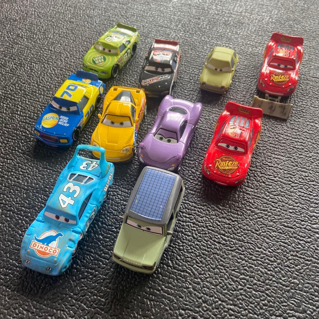 カーズ　マテル　トミカ　10台
