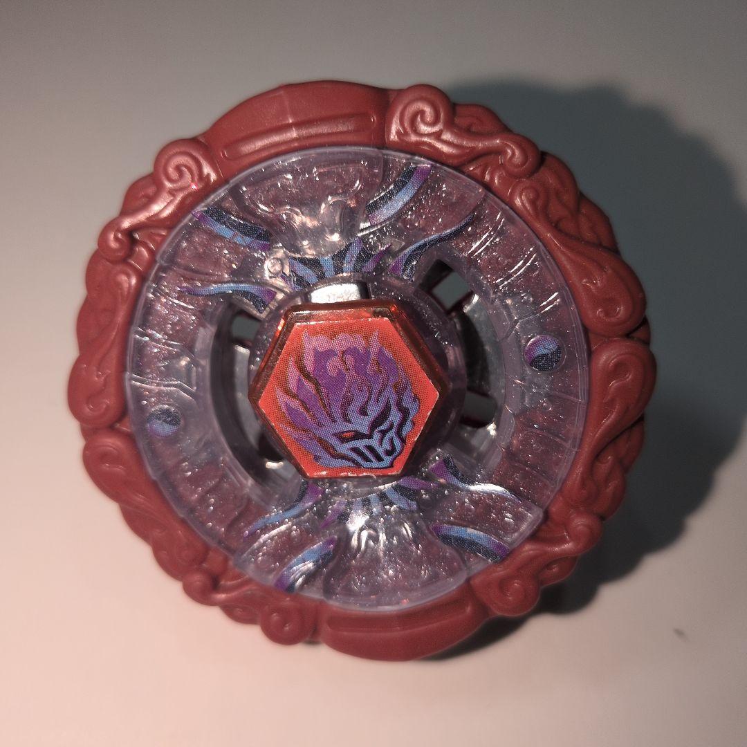 S*)様 メタルファイトベイブレード 10個セット ランチャーはオマケです。