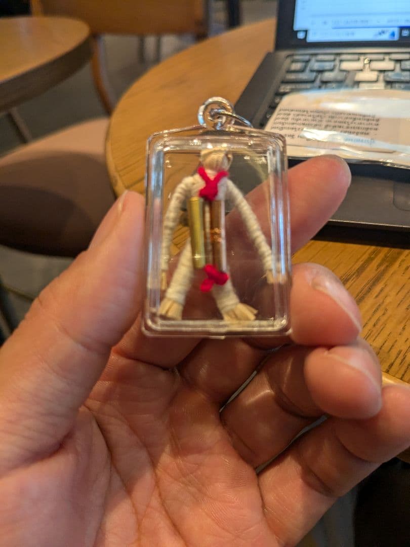 タイのお守りプラクルアン！危機からあなたを守るフンパヨン！稲藁製！