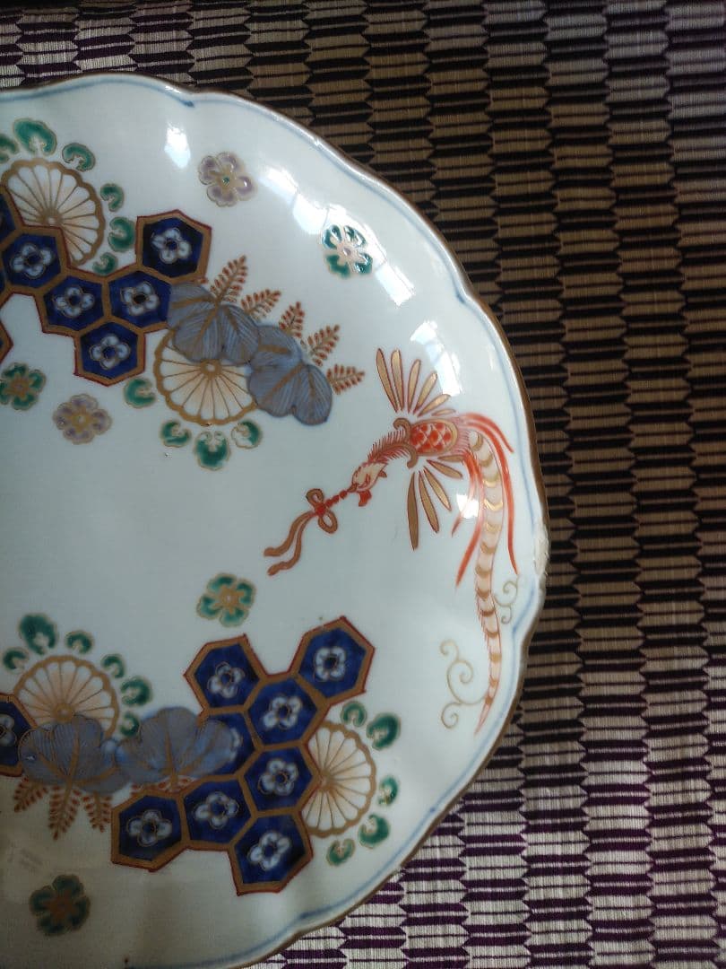 saiさん 古伊万里 桐菊鳳凰文輪花皿 と伊万里皿4枚 まとめて