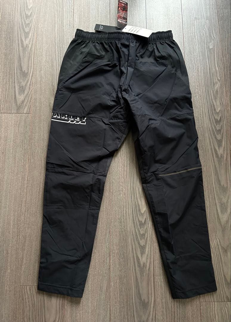 新品 OAKLEY オークリー上下セット ウィンドウォームジャケット&パンツ M