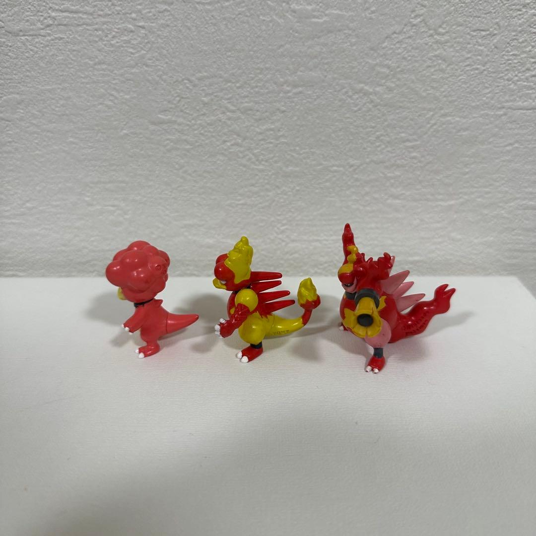 ポケモン　モンコレ　初期　ブビィ　ブーバー　ブーバーン　3体セット