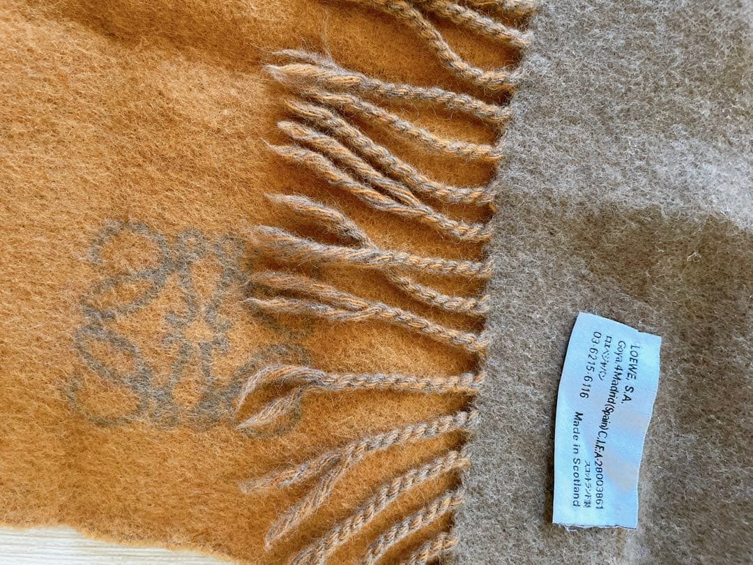 ロエベ マフラー　キャメル　ブラウン