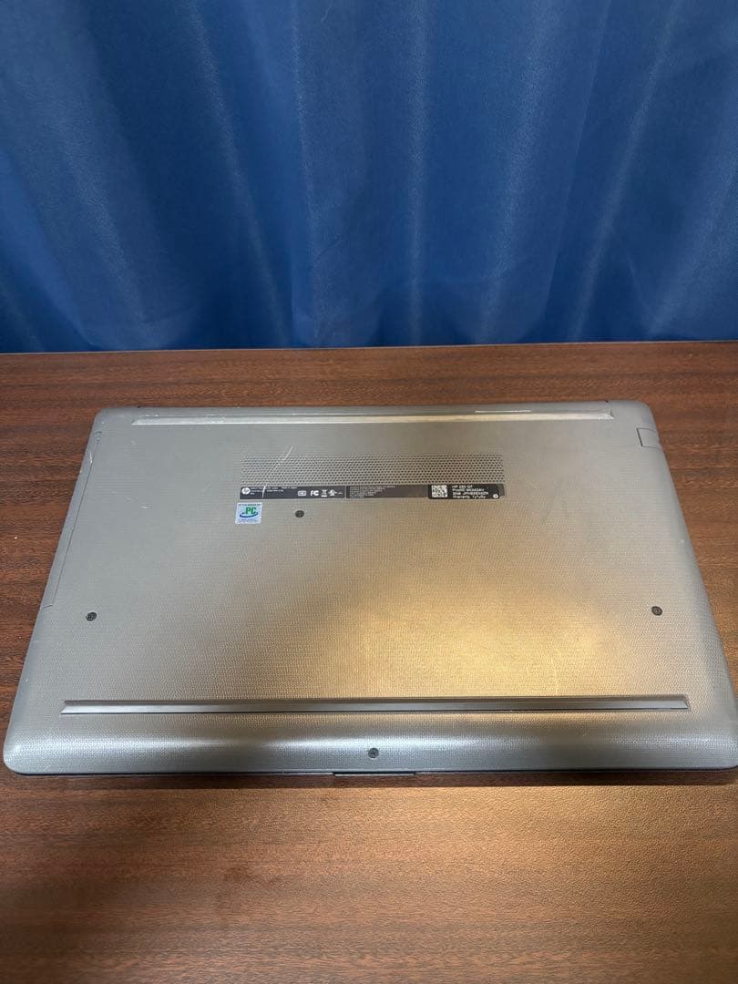 d*n様 HP 250 G7 Intel i7-8565U 8GB/128GB+