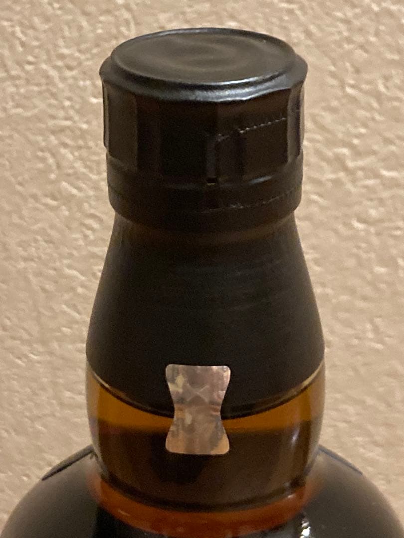 サントリー　シングルモルト山崎　18年700ミリ