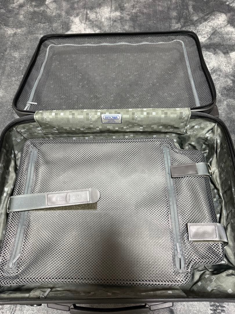 RIMOWA リモワ サルサ 2輪 キャリーケース ブラック 廃盤 人気モデル