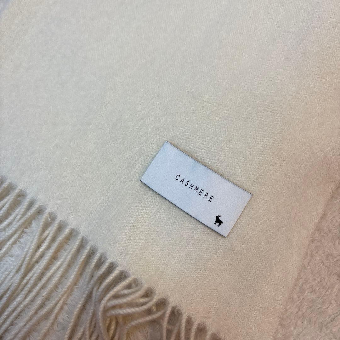 最高級カシミヤ100%マフラー　ストール　エクリュ　大判　ソレイユモンゴル産