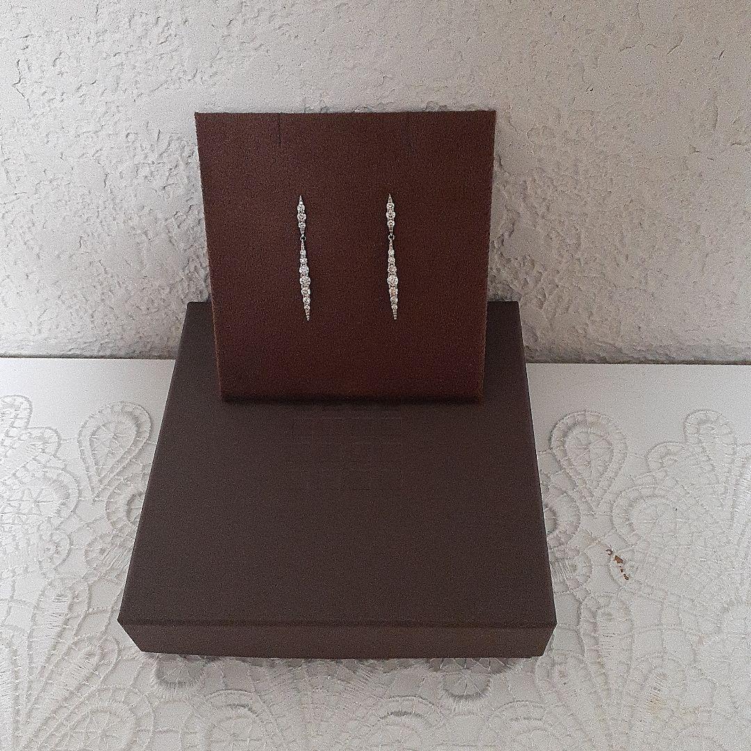 カシケイ　ダイヤモンド　ピアス　ネイキッド