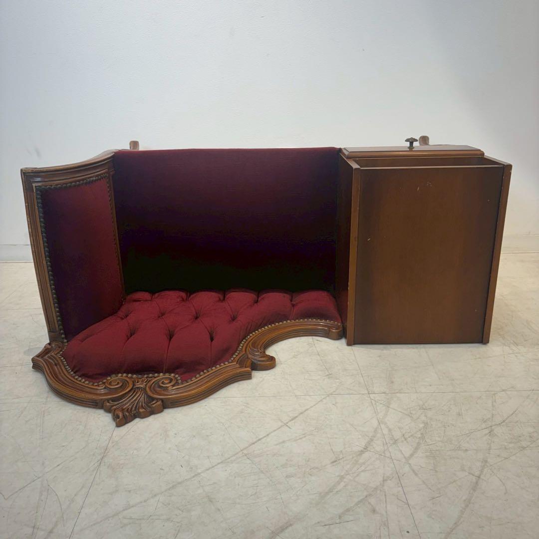 ビクトリアンスタイル ワインレッド　猫足ソファー　アンティーク　引き出し付き