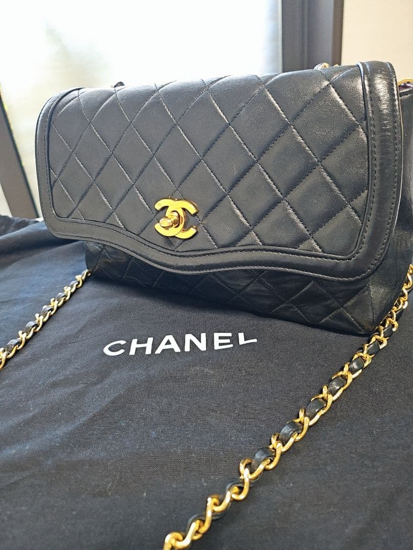 上品 CHANEL マトラッセショルダーバッグ 斜め掛け可