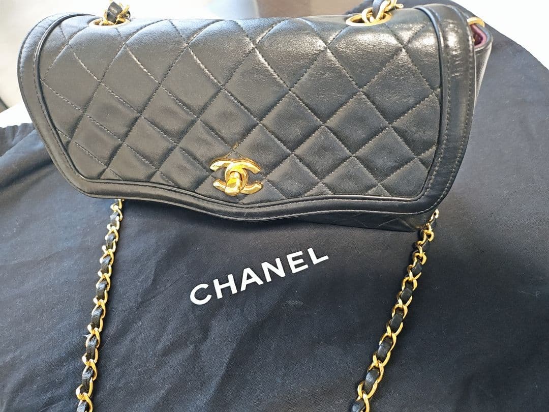 上品 CHANEL マトラッセショルダーバッグ 斜め掛け可