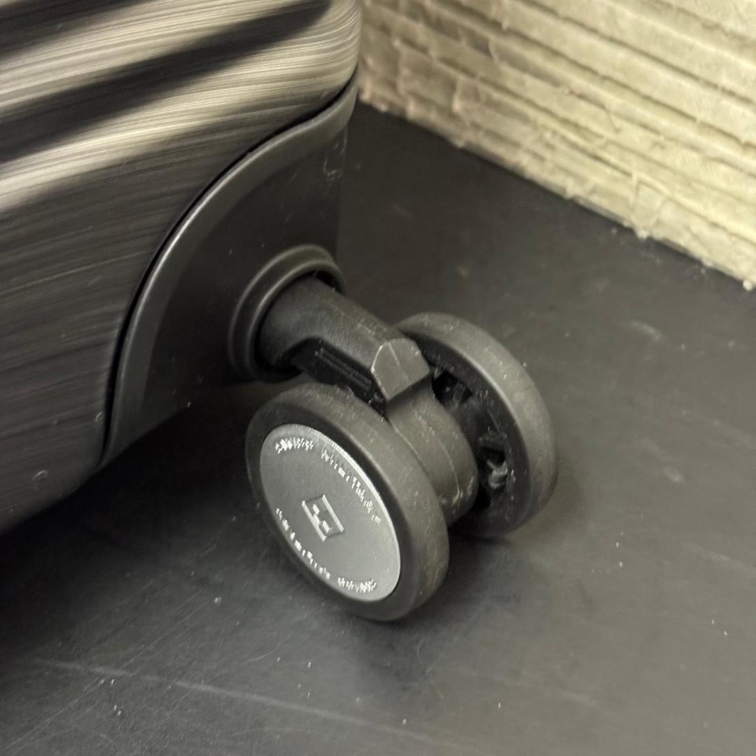 ☆☆スイスミリタリー　SM-I828　キャリーバッグ　105L　64144