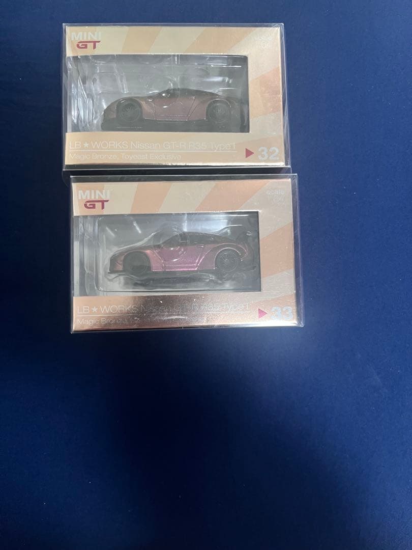 Minigt ミニGT リバティーウォーク　LBWK R35 No.32，33