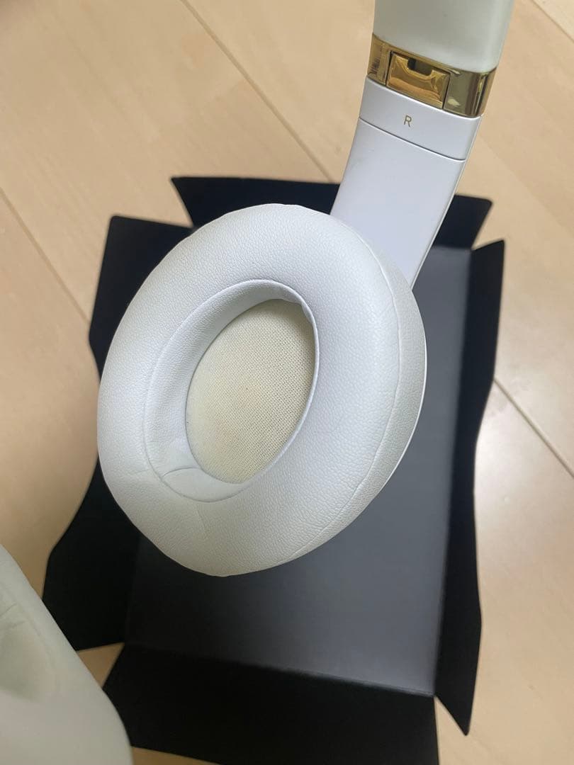 Beats Studio3 ワイヤレスヘッドホン ホワイト