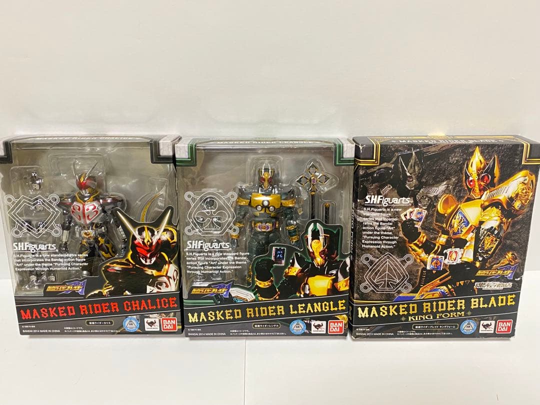 【新品&美品】 shfiguarts 仮面ライダー ブレイド 3体セット